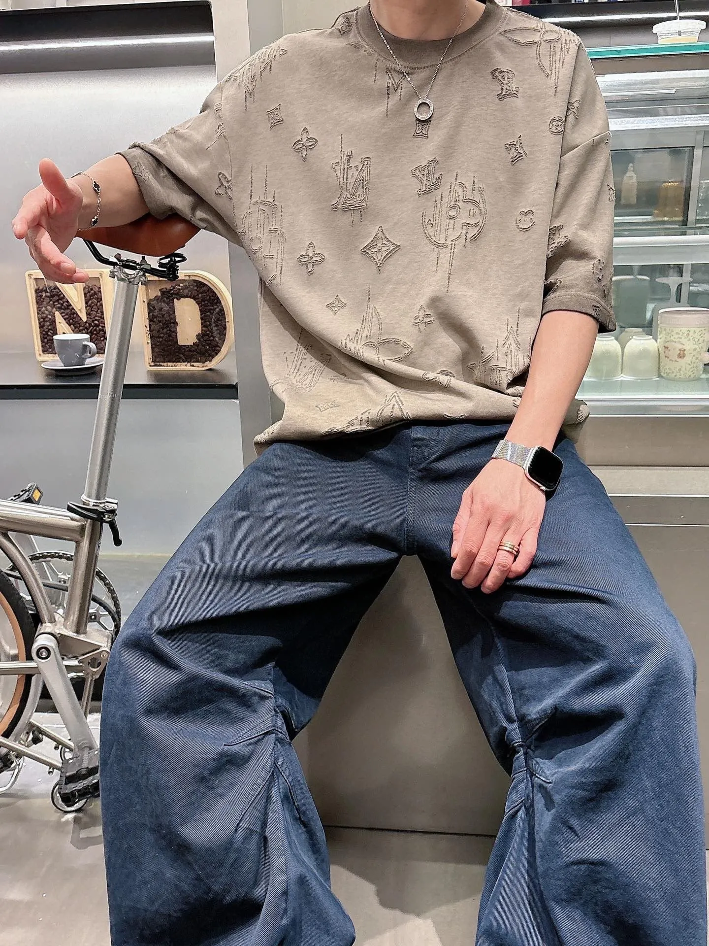 Louis Vuitton/